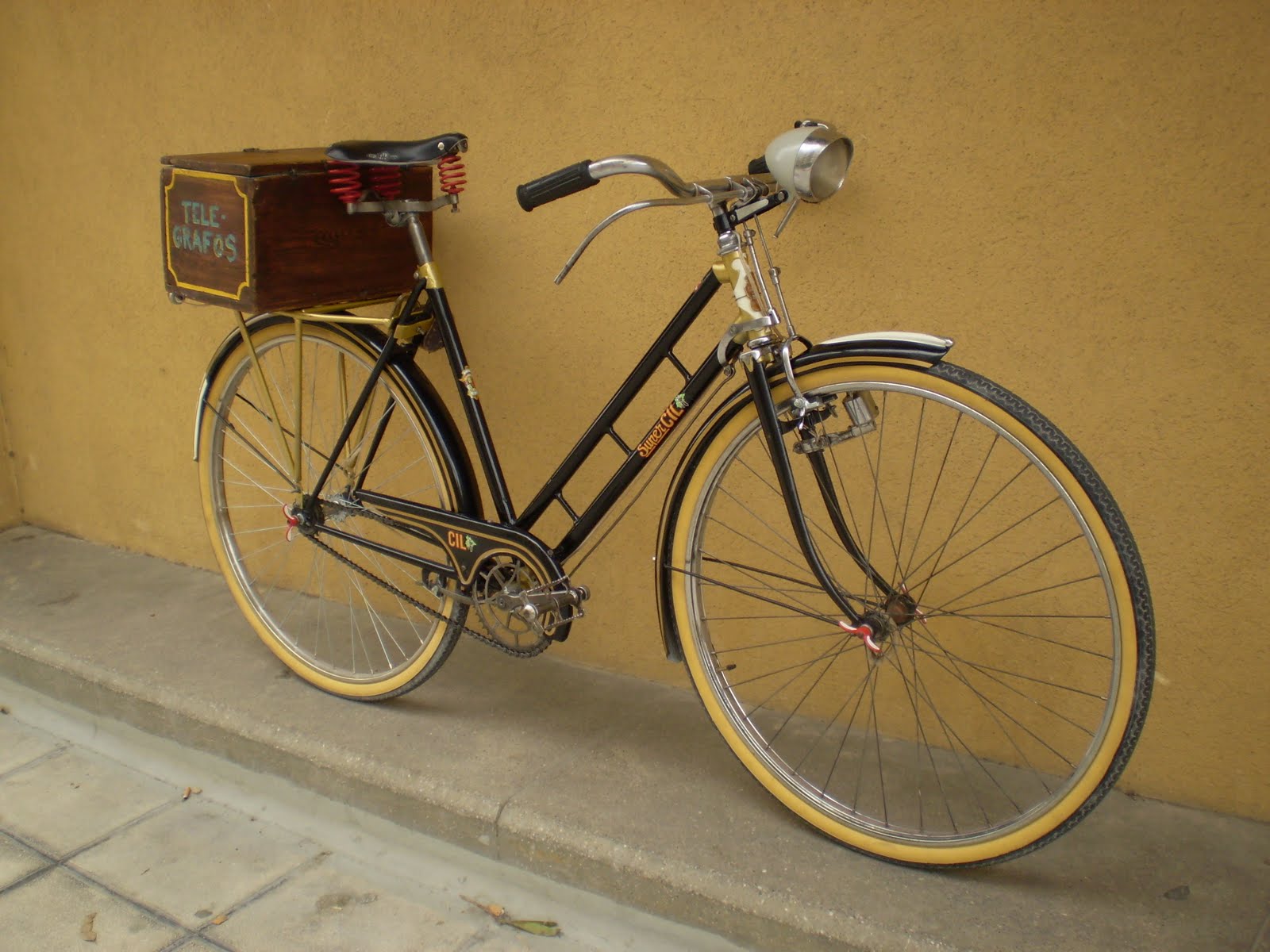 ME GUSTAN LAS BICIS ANTIGÜAS